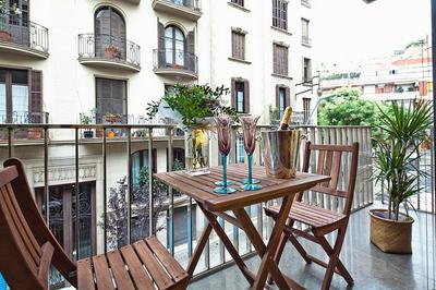 Apartment Barcelona Rentals - Sarria Apartments Near Center