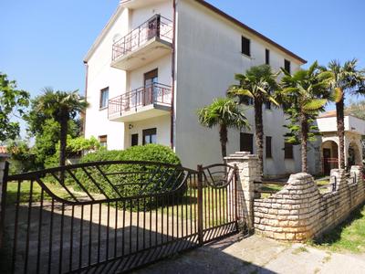 Apartment Zlata Vrcevan