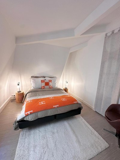Champs-Élysées Montaigne luxe