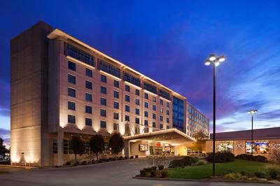 Harrah's Metropolis, A Caesars Destination
