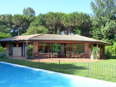 Villa Sibel con piscina in Versilia
