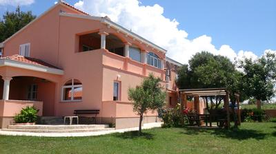 Apartments Beba