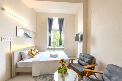 G8 Center Hotel Le Van Sy