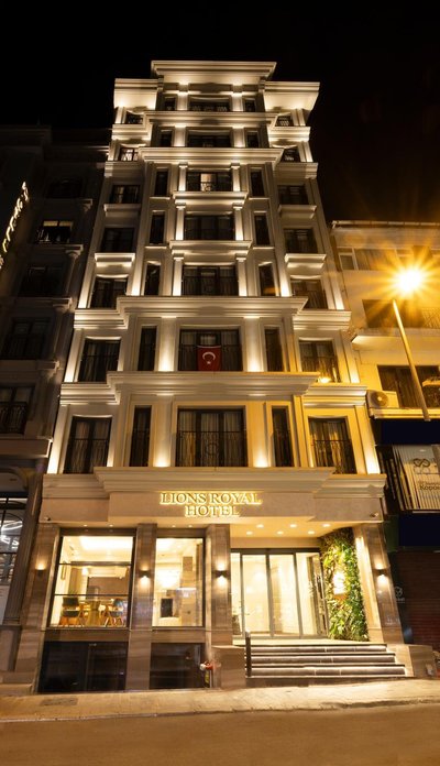 Lions Royal Hotel