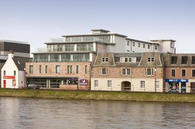Premier Inn Inverness Centre - River Ness