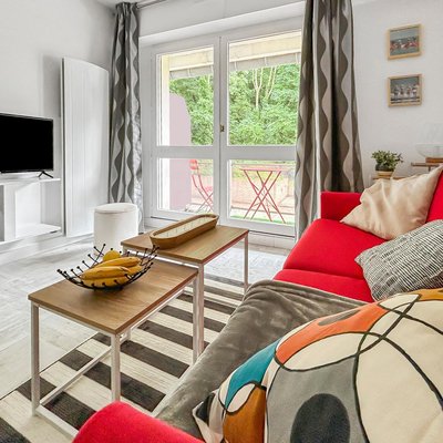 Charmant studio avec parking et balcon privé