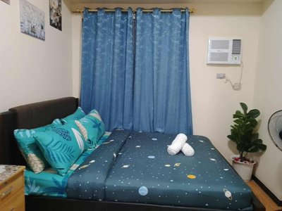 Bayfront Staycation at The Radiance Manila Pet-Friendly, Free Pool & Gym near Airport, MOA, Star City, Manila World Trade Center & Manila Bay