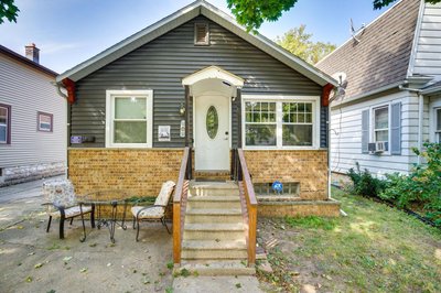 2 Mi to Lake Winnebago Cozy Fond du Lac Studio