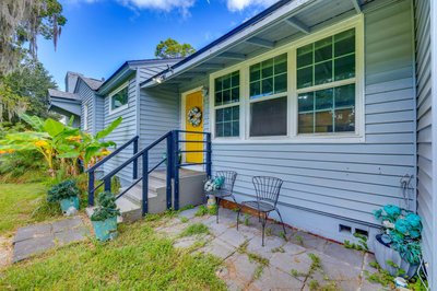 5 Mi to Dtwn! Peaceful Retreat in Jacksonville