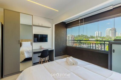 Complete Studio with Self Check-in COB0710