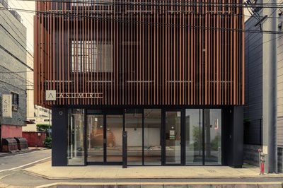 Asuite Hakata by ASUMIRU