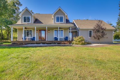 New Milford Home: 29 Mi to Lime Rock Park!