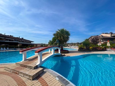 Ambra Apt - Accesso a 3 piscine a 200m dal Lago