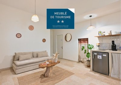 La Nîmoise T2 avec climatisation et Netflix Nîmes centre