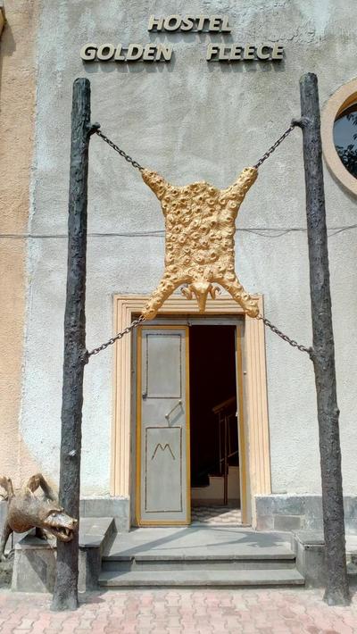 Hostel Golden Fleece