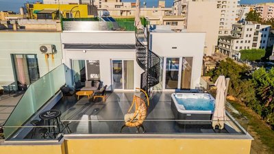 The Ultimate Jacuzzi Penthouse by PS