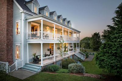 Ravenscroft Inn