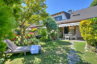 The Green Emerald Family Retreat - Happy Rentals