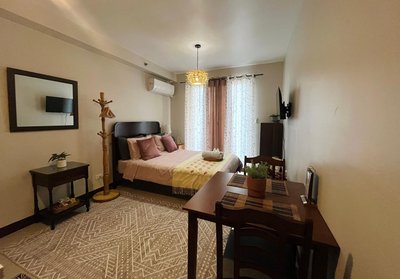 Casa Byahe Near Mactan Airport with Free Pool Access