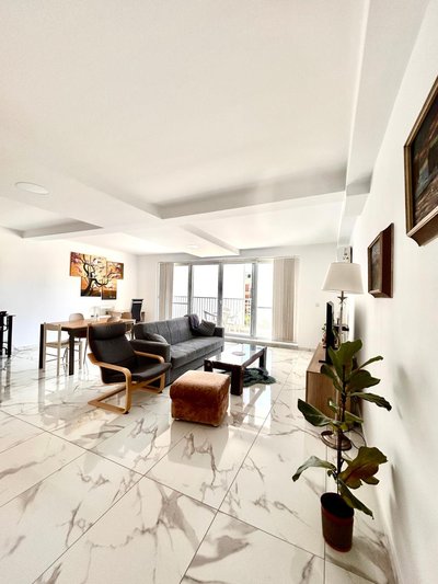 Quiet Private Suite & Room in Spinola Bay Central Near Beaches - Shared Apt