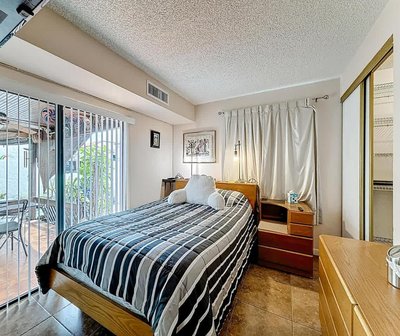 1BR in Shared Home Pool Tennis & Lake Miami