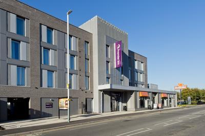 Premier Inn London Hayes Heathrow - Hyde Park