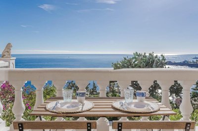 Vue mer & terrasse Studio calme parking St Raphaël
