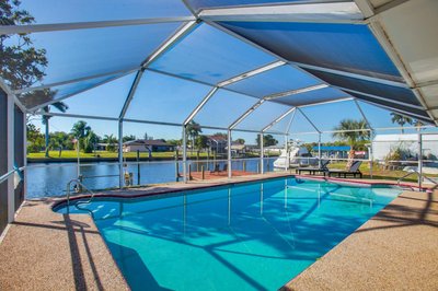 Lanai Lounging & Dockside Fun: Fort Myers Escape
