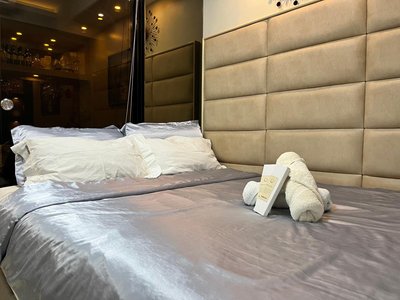 EaseStay by Bren in Shell Residences MOA