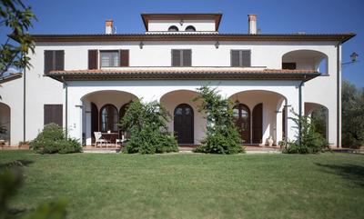 Agriturismo Tra gli Ulivi, Chiappini Winery