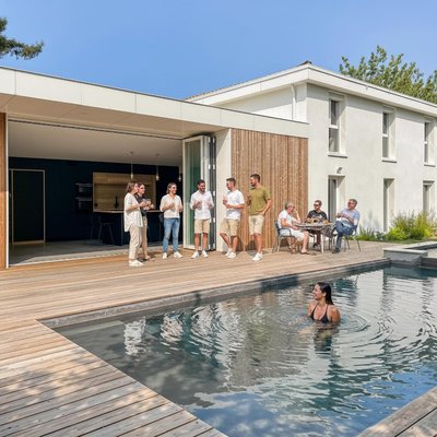 Villa calme avec piscine et spa à Mérignac Proche hôpital tram et parc d activité