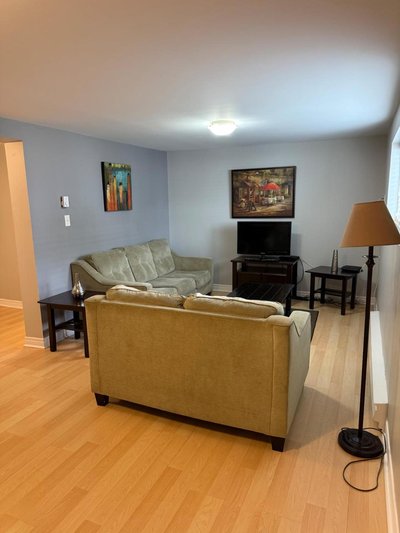 Cozy 2BR Loft Fast WiFi Parking