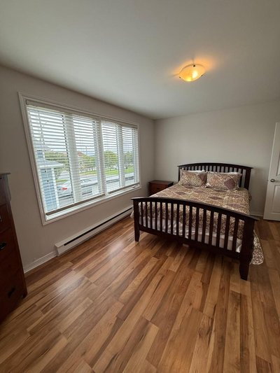 Bright 2BR Loft WiFi Parking