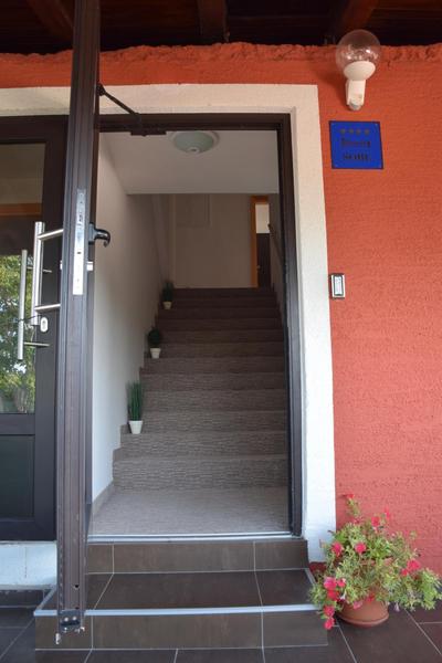 London Rooms Zagreb Airport