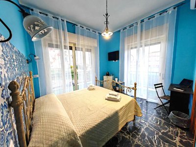B&B Amàre