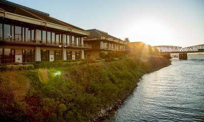 Holiday Inn Portland - Columbia Riverfront by IHG