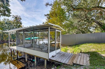 Riverfront Floral City Stay w/ Dock & Hot Tub!