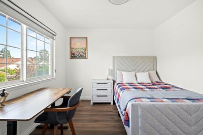 Cozy Full Bedroom Shared Home Great Value