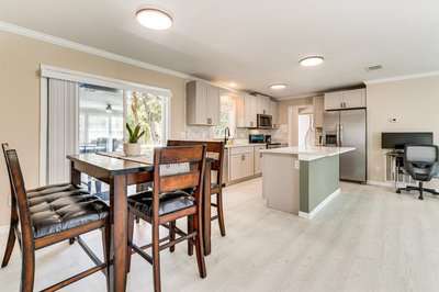 7 Mi to Disney Pet-Friendly Home with Yard
