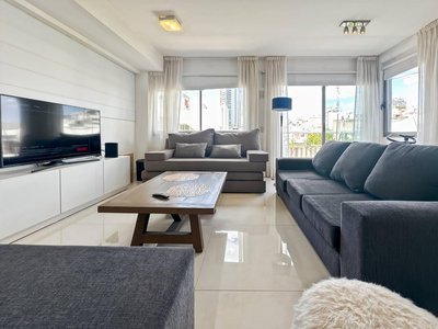 Charming Buenos Aires Apartment with City Views