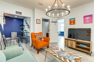 2 Mi to Dtwn Jax: Game-Ready Retreat w/ Yard