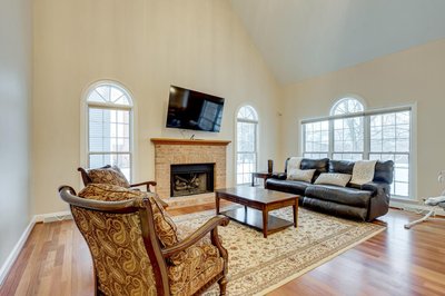 7 Mi to Dtwn Toledo: Spacious Family Home!