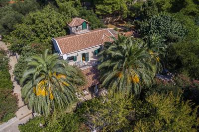 Villa Kustra
