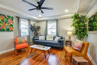 Vibrant Home 2 Mi to Dtwn & Wake Forest University