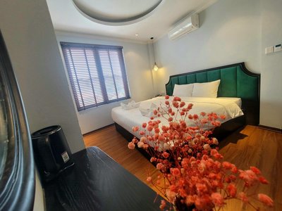 Maya Central Hotel & Spa