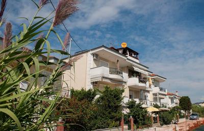 Peramos Apartments