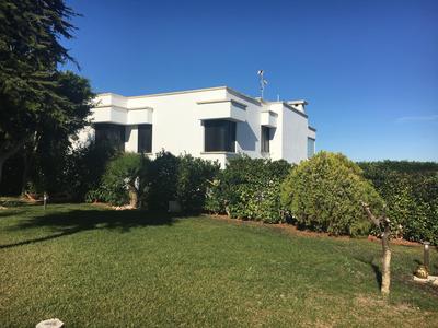 Villa di Carmen by BarbarHouse