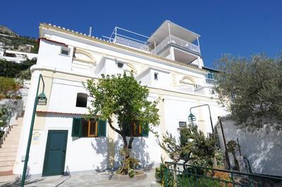 Hotel Torre Saracena