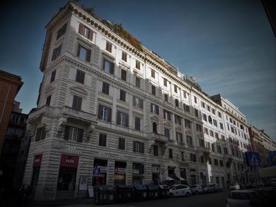 2 Passi Al Colosseo B&B