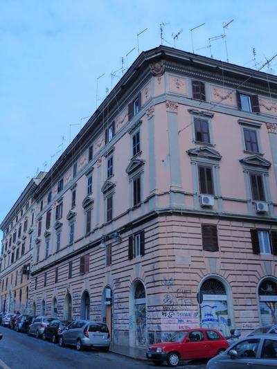Between Termini & Colosseo